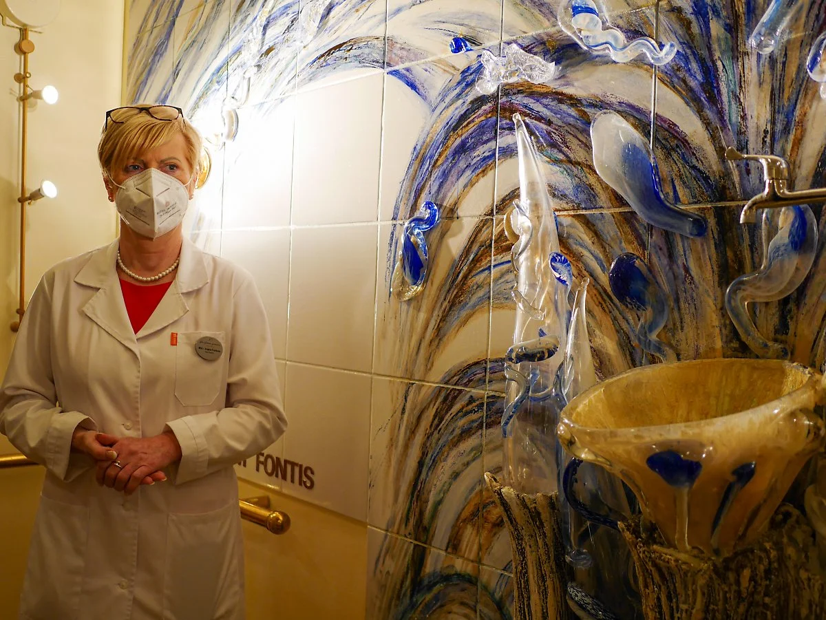 %EC%B9%B4%EB%A5%BC%EB%A1%9C%EB%B9%84_%EB%B0%94%EB%A6%AC_%EC%8A%A4%ED%8C%8C_%ED%8A%B8%EB%A6%AC%ED%8A%B8%EB%A8%BC%ED%8A%B8_%ED%94%84%EB%A1%9C%EA%B7%B8%EB%9E%A8_%282%29.jpg?type=w1200