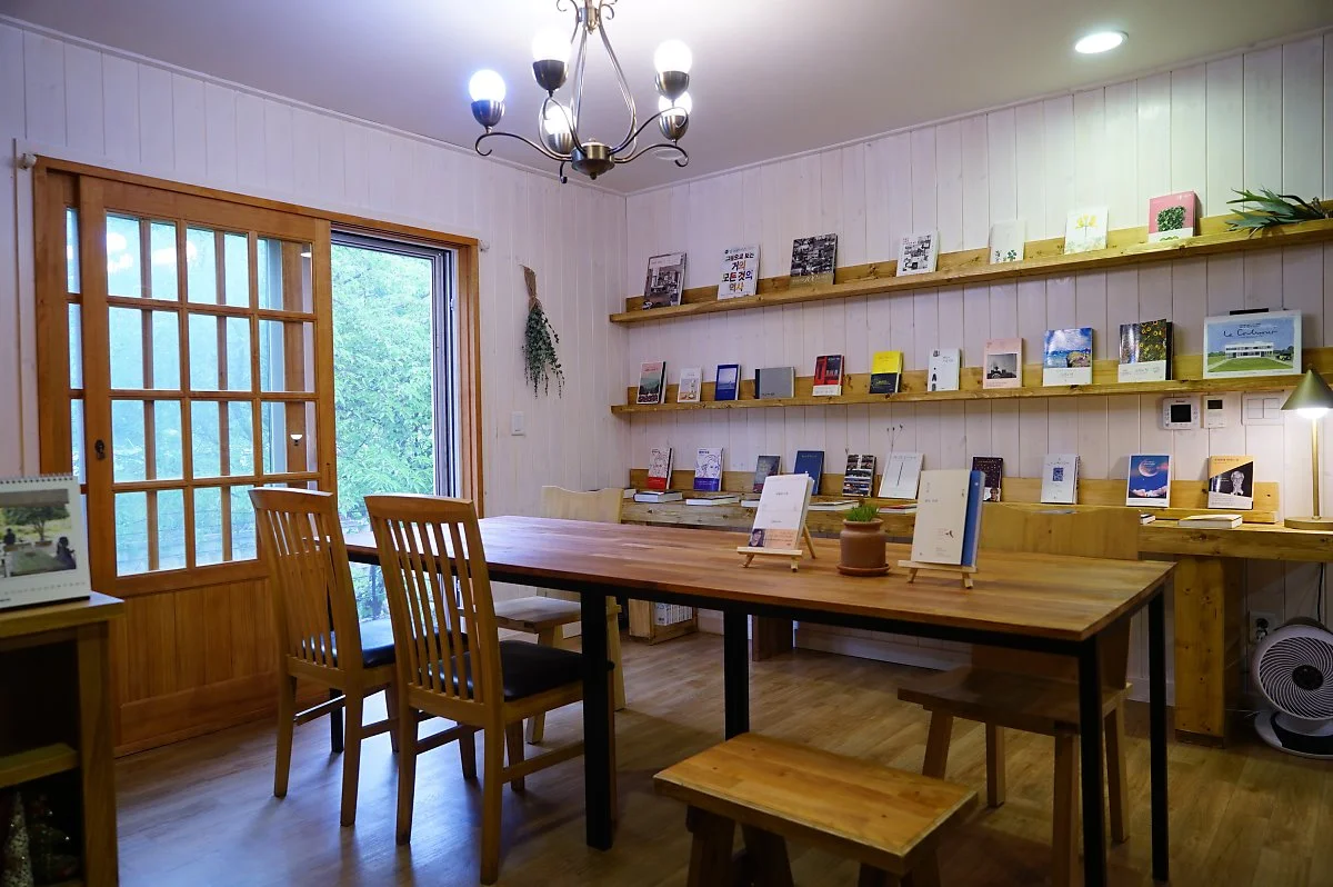 2%EC%B8%B5_%EC%82%B0%EC%B1%85_%EC%84%9C%EA%B0%80.JPG?type=w1200