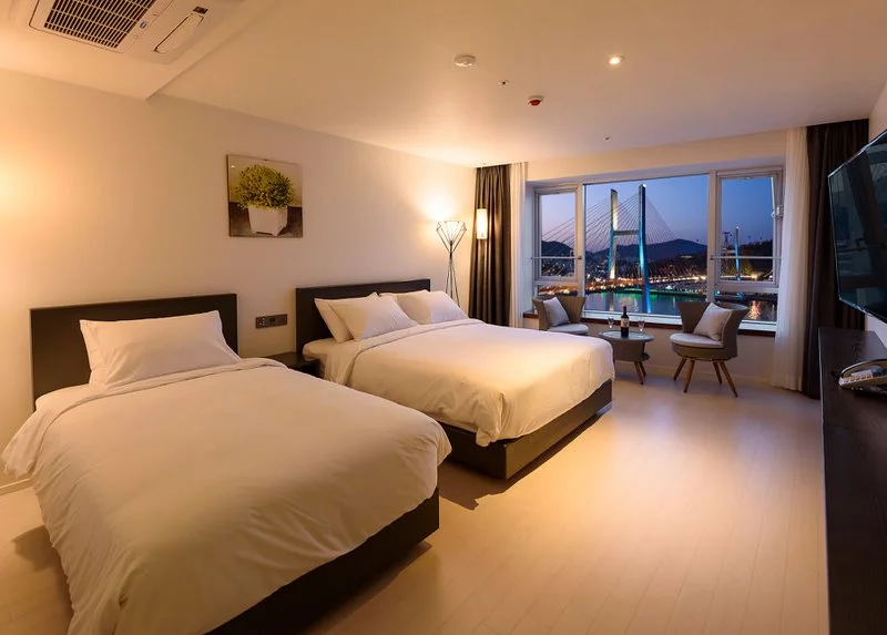 %ED%98%B8%ED%85%94_%ED%97%A4%EC%9D%B4%EB%B8%90_%281%29.jpg?type=w1200