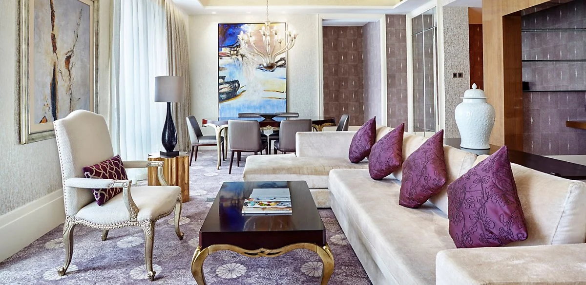 Hotel_Michael_2_Bedroom_Deluxe_Suite_Living_Room.jpg?type=w1200