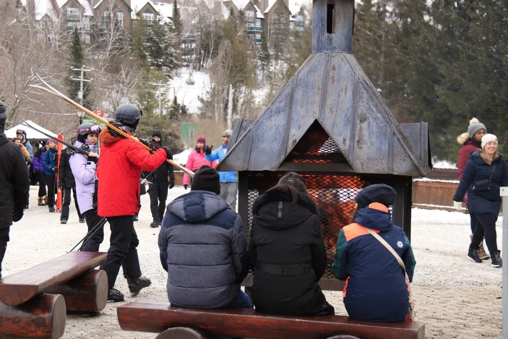 11-1.%EB%AA%A8%EB%8B%A5%EB%B6%88_%ED%99%94%EB%A1%9C_%EC%97%AC%ED%96%89%EC%9E%90_%EA%B4%91%EC%9E%A5.JPG?type=w1200