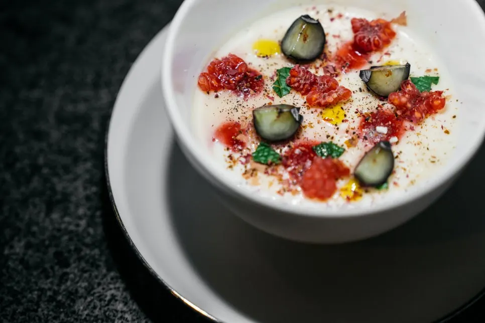 %EC%B0%A8%EC%82%AC_%EB%B9%84%EC%8A%A4%ED%8A%B8%EB%A1%9C_(9).jpg?type=w966