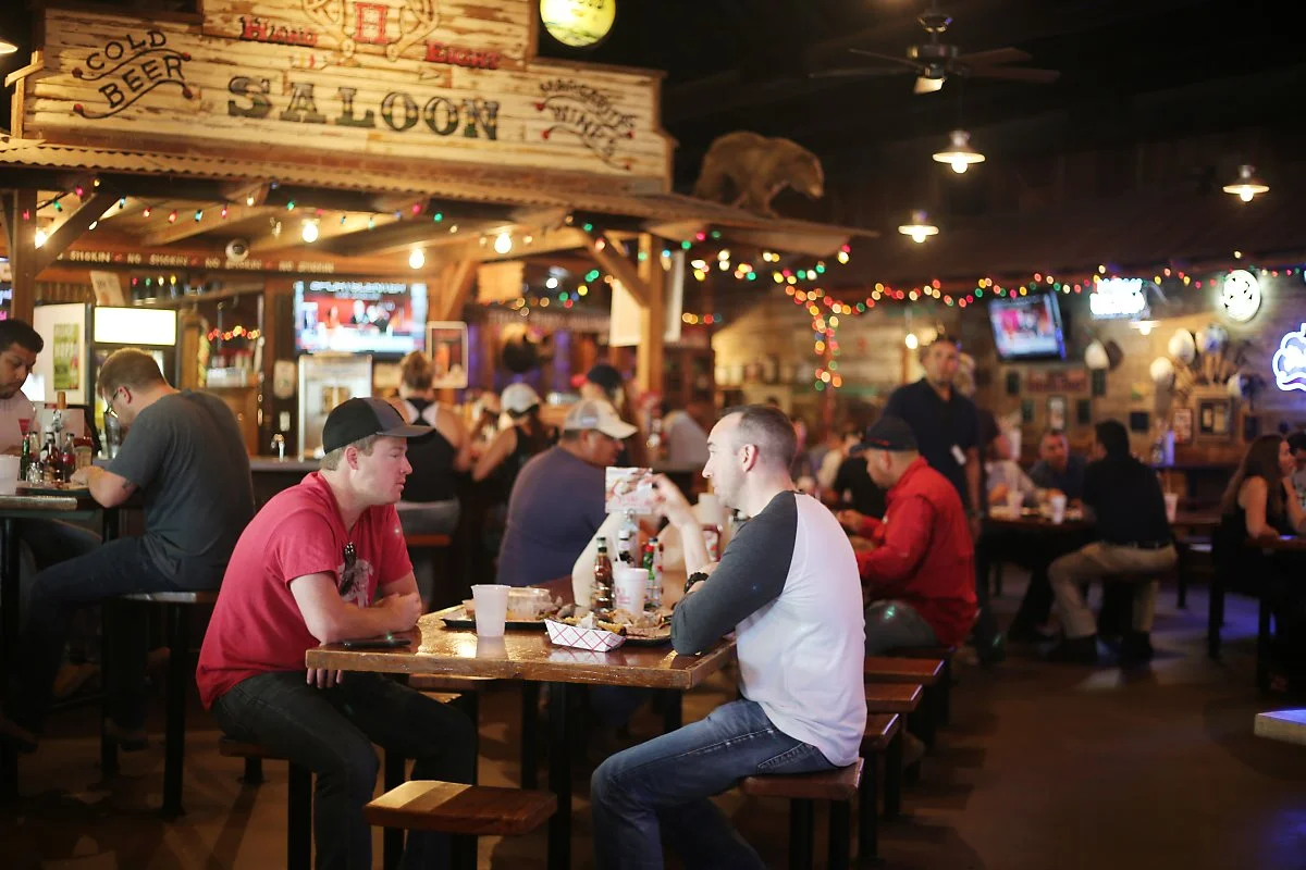 %EA%B7%B8%EB%A0%88%EC%9D%B4%ED%94%84%EB%B0%94%EC%9D%B8-_%EB%B0%94%EB%B9%84%ED%81%90_%EB%A0%88%EC%8A%A4%ED%86%A0%EB%9E%91_%EC%82%AC%EB%9E%8C%EB%93%A4.jpg?type=w1200