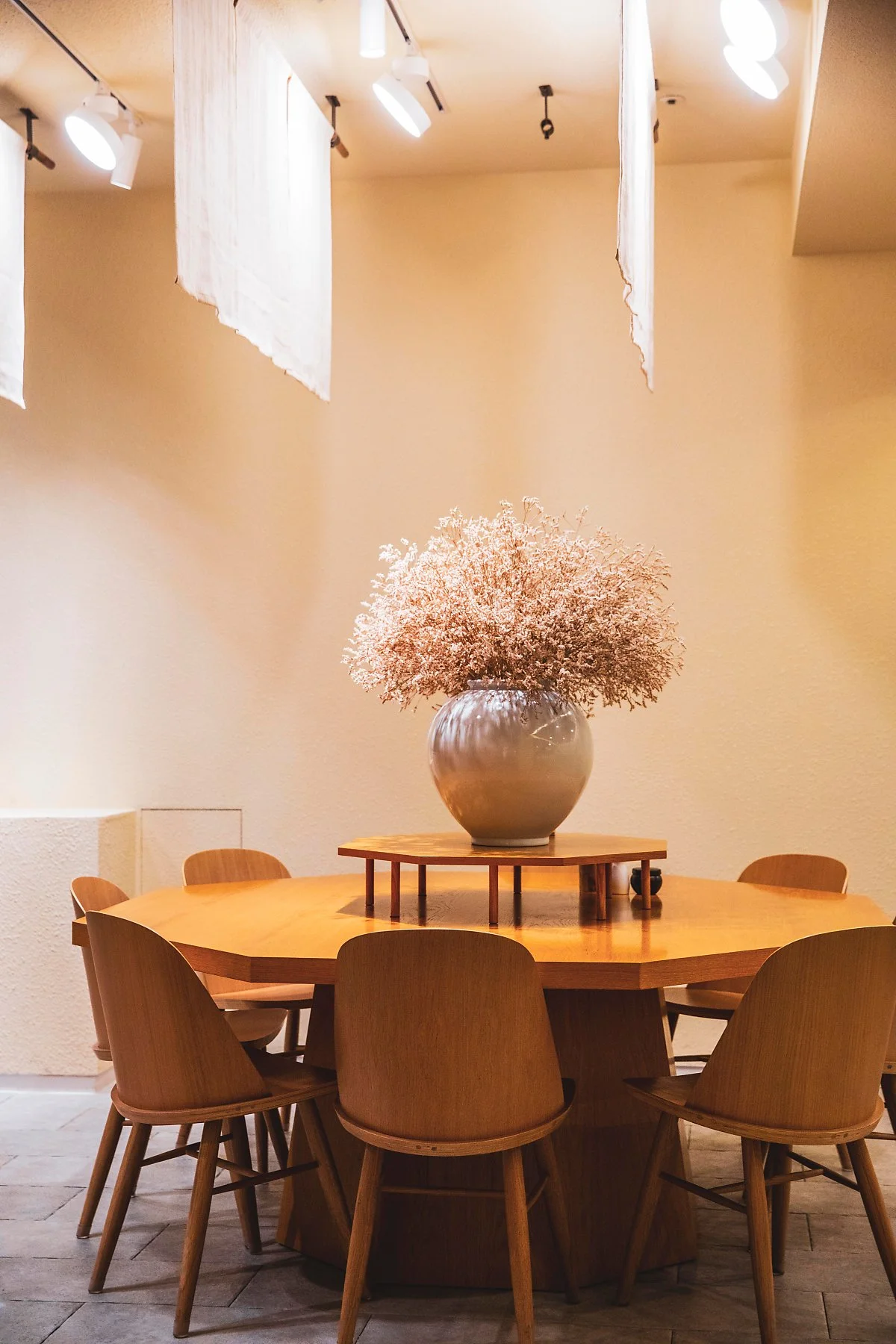 d_%EB%9D%BC%EB%AF%B8%EC%98%A5_2.jpg?type=w1200