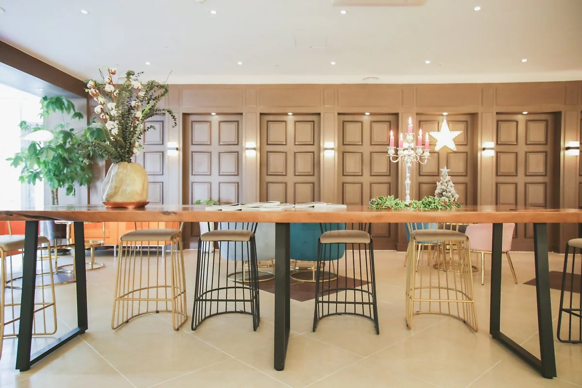 %EC%B9%B4%ED%8E%98_%282%29.jpg?type=w1200