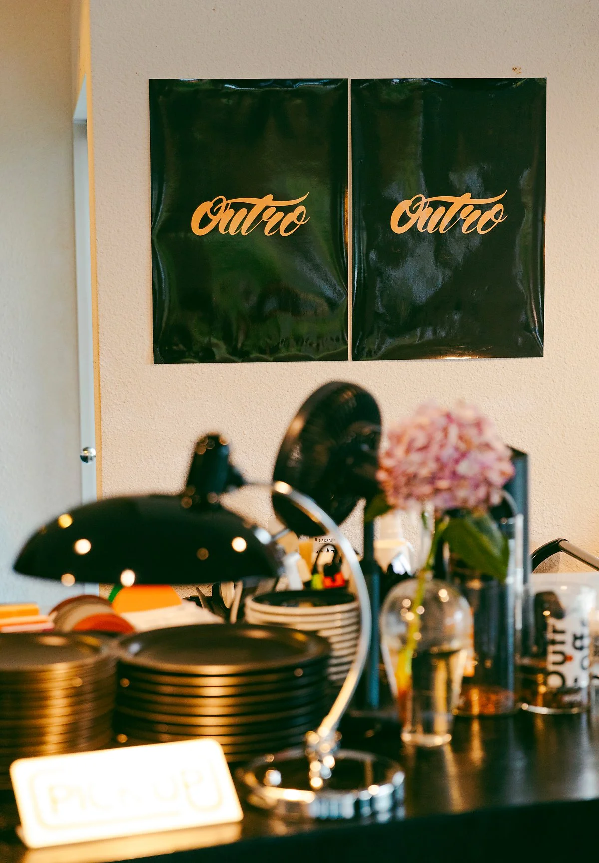 d_%EC%95%84%EC%9A%B0%ED%8A%B8%EB%A1%9C_%EC%BB%A4%ED%94%BC_3.jpg?type=w1200