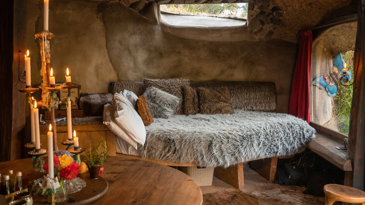 o_%EC%99%80%EC%9D%B4%EC%B9%B4%ED%86%A0_%EC%A7%80%EB%B0%A9%EC%9D%98_%EA%B8%80%EB%9E%A8%ED%95%91%EC%9E%A5%2C_%EC%96%B8%EB%8D%94%ED%9E%90%EB%B0%B8%EB%A6%AC_-_Canopy_Camping_%C2%A9Brook_Sabin_-_Underhill_Valley%2C_Canopy_Camping_%281%29.jpg?type=w1200