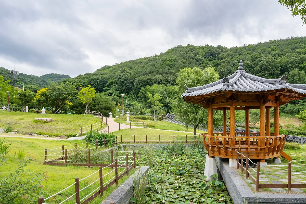 %EC%83%9D%EB%AA%85%EB%AC%B8%ED%99%94%EA%B3%B5%EC%9B%90_%282%29.jpg?type=w1200