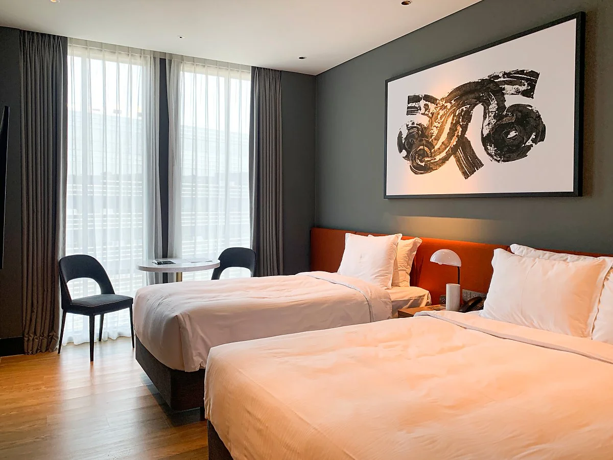 d_%EA%B7%B8%EB%9E%98%EB%B9%84%ED%8B%B0_%EC%84%9C%EC%9A%B8_%ED%8C%90%EA%B5%90_%EC%98%A4%ED%86%A0%EA%B7%B8%EB%9E%98%ED%94%84_%EC%BB%AC%EB%A0%89%EC%85%98_1.JPG?type=w1200