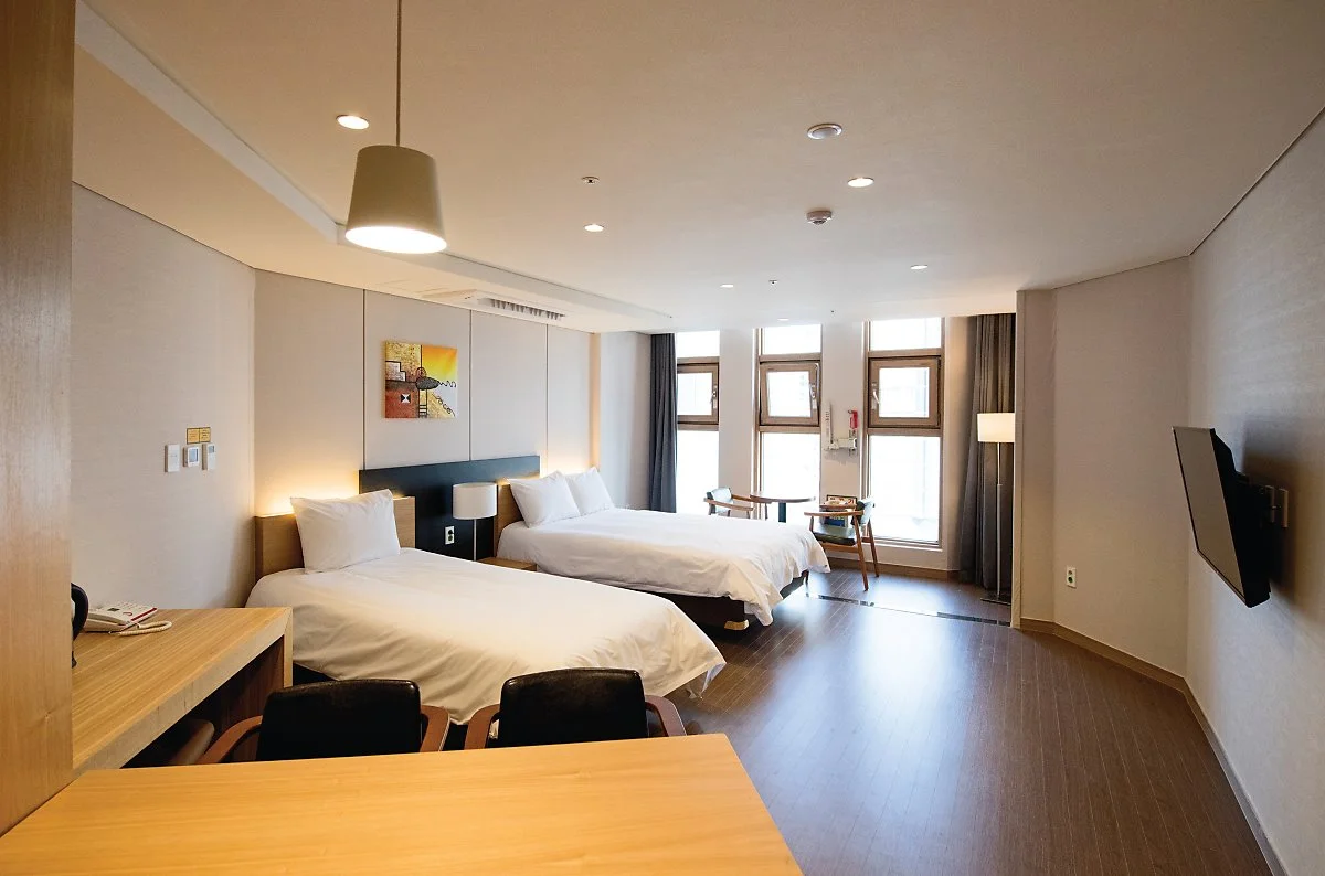 %EB%A3%A8%EC%B2%B4%EB%B8%8C%EB%A6%BF%EC%A7%80_6.jpg?type=w1200