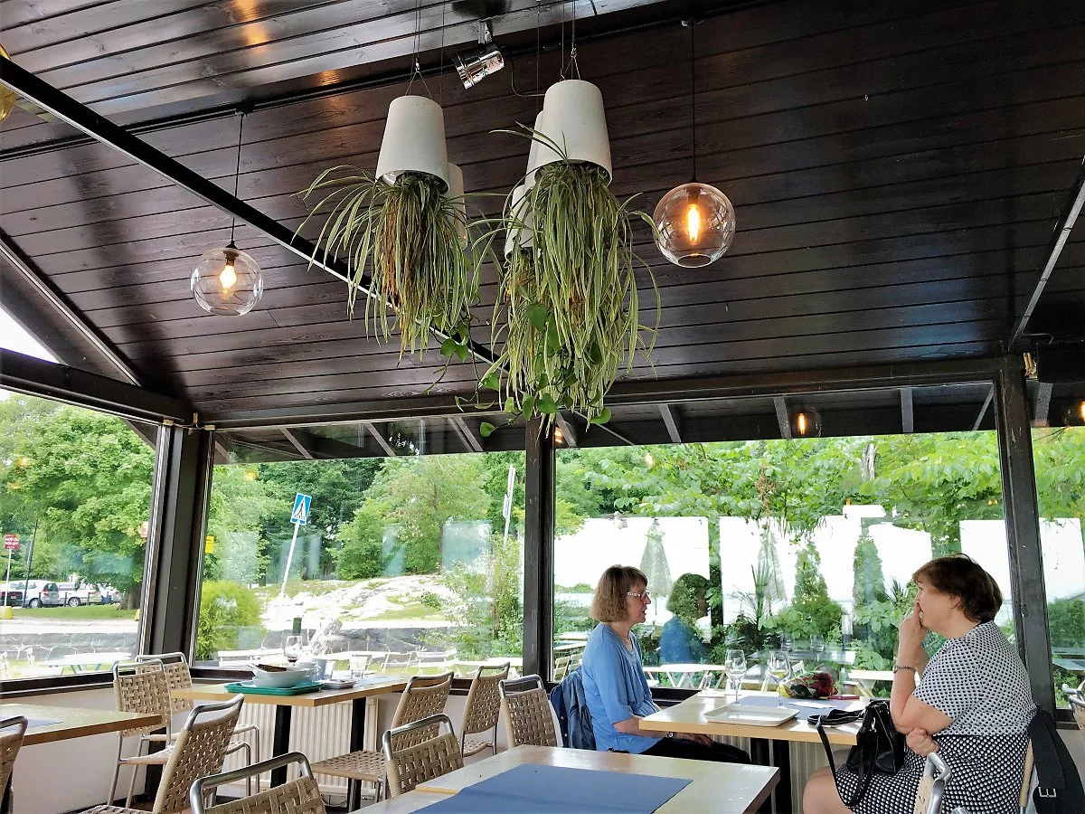 %EC%B9%B4%ED%8E%98_%EC%9A%B0%EB%A5%B4%EC%88%A0%EB%9D%BC_%284%29.JPG?type=w1200