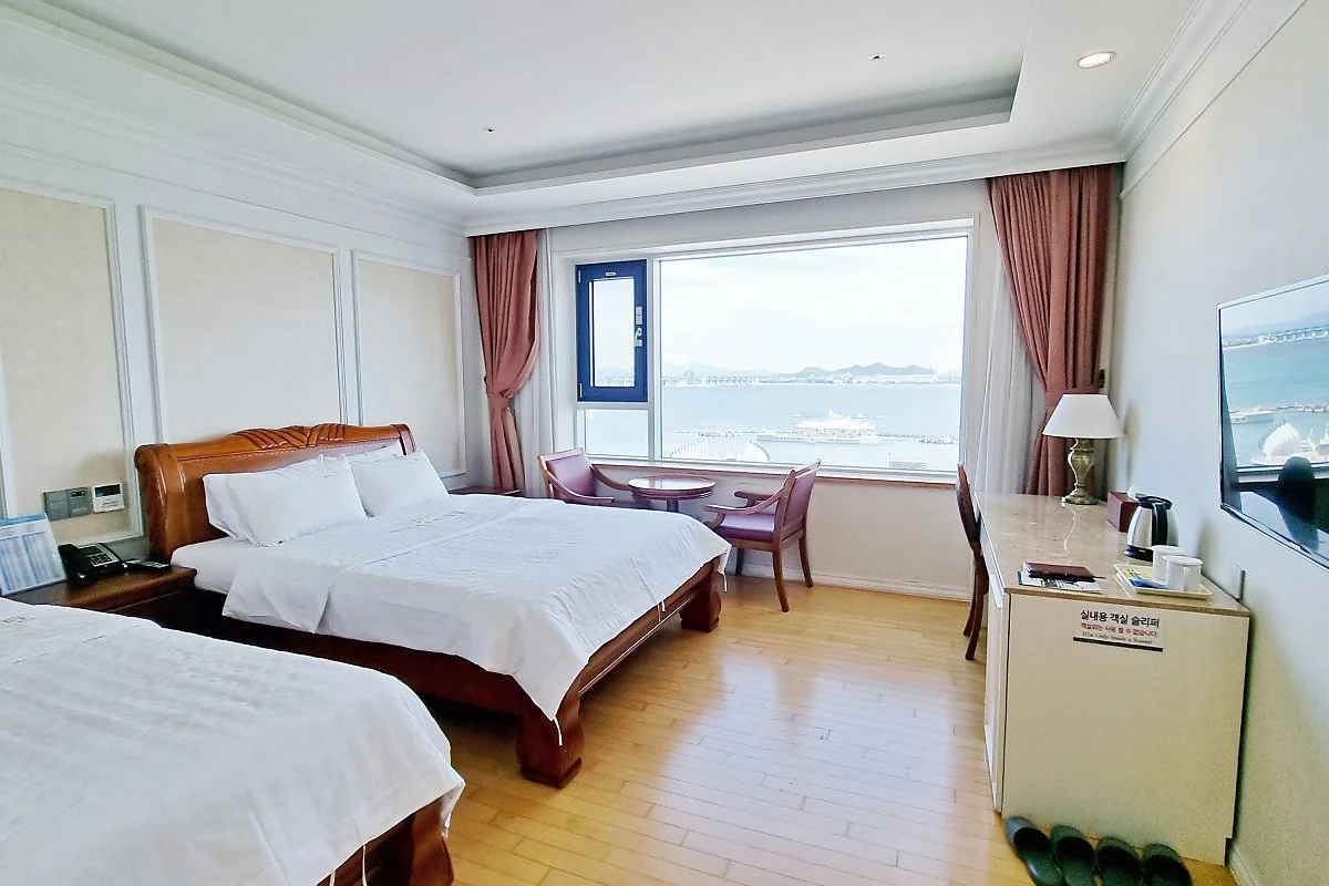 %ED%8F%B0%ED%83%80%EB%82%98%EB%B9%84%EC%B9%98_%281%29.jpg?type=w1200