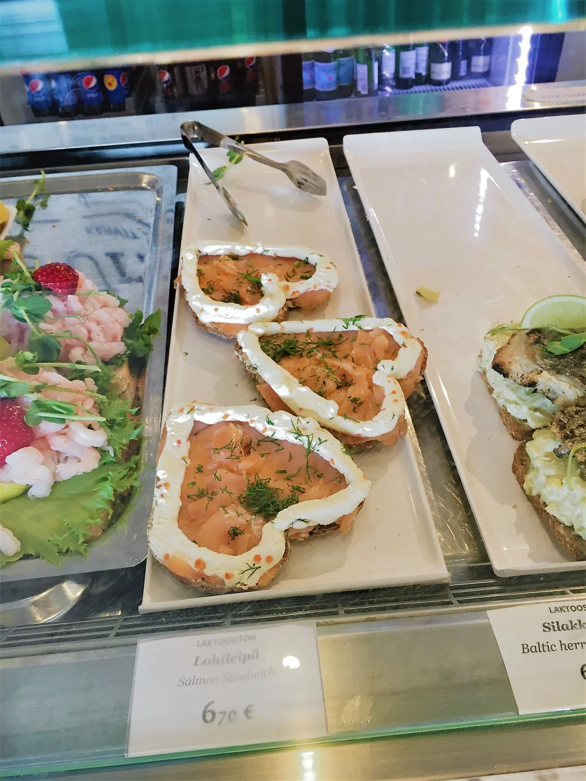 %EC%B9%B4%ED%8E%98_%EC%9A%B0%EB%A5%B4%EC%88%A0%EB%9D%BC_%283%29.JPG?type=w1200