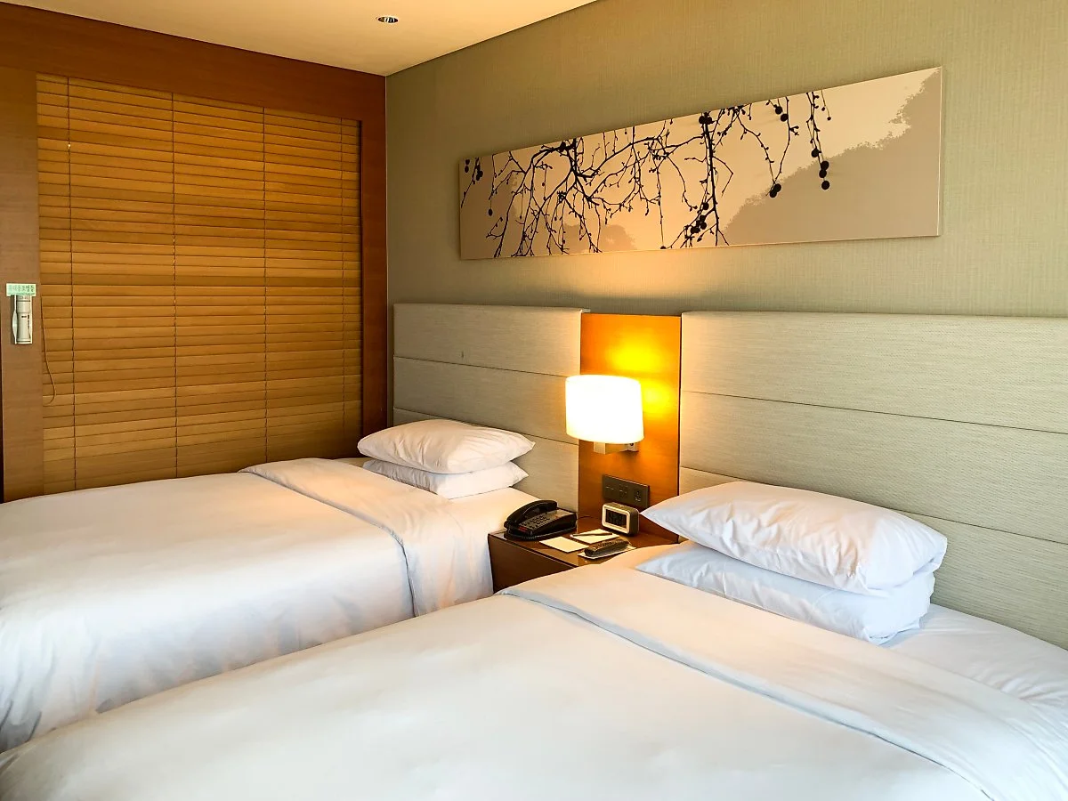 d_%EC%BD%94%ED%8A%B8%EC%95%BC%EB%93%9C_%EB%A9%94%EB%A6%AC%EC%96%B4%ED%8A%B8_%EC%84%9C%EC%9A%B8_%ED%8C%90%EA%B5%90_1.JPG?type=w1200