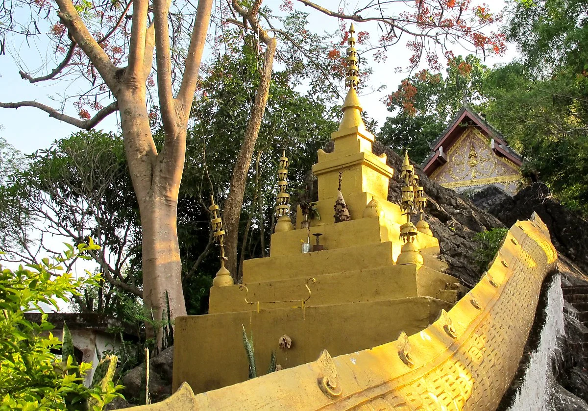 2._%EB%9E%80%EC%8C%8D%EC%99%95%EA%B5%AD%EC%9D%98_%ED%9D%94%EC%A0%81.JPG?type=w1200