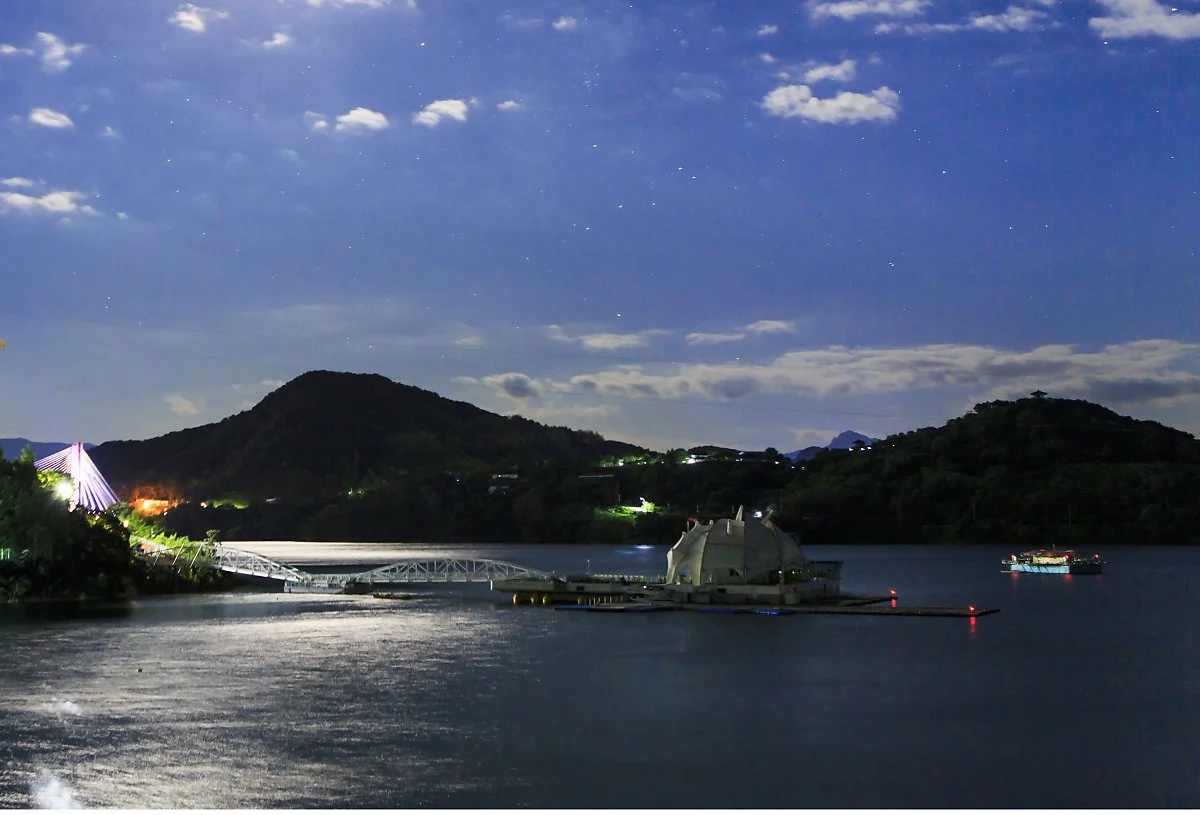 %EC%B2%AD%ED%92%8D%ED%98%B8%EC%95%BC%EA%B2%BD_%EA%B9%80%EB%8F%84%ED%98%952.JPG?type=w1200