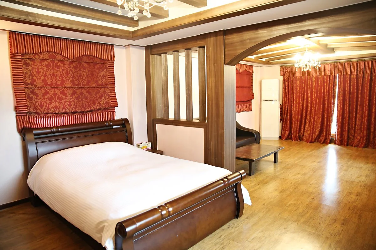 %EA%B0%9D%EC%8B%A4_%282%29.JPG?type=w1200