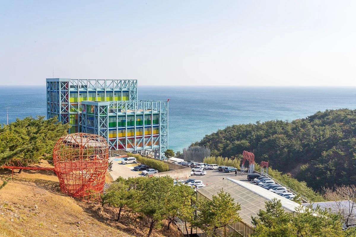 %EC%A1%B0%EA%B0%81%EA%B3%B5%EC%9B%90%EC%97%90%EC%84%9C_%EB%82%B4%EB%A0%A4%EB%8B%A4%EB%B3%B8_%ED%95%98%EC%8A%AC%EB%9D%BC%EC%95%84%ED%8A%B8%EC%9B%94%EB%93%9C_%282%29.jpg?type=w1200