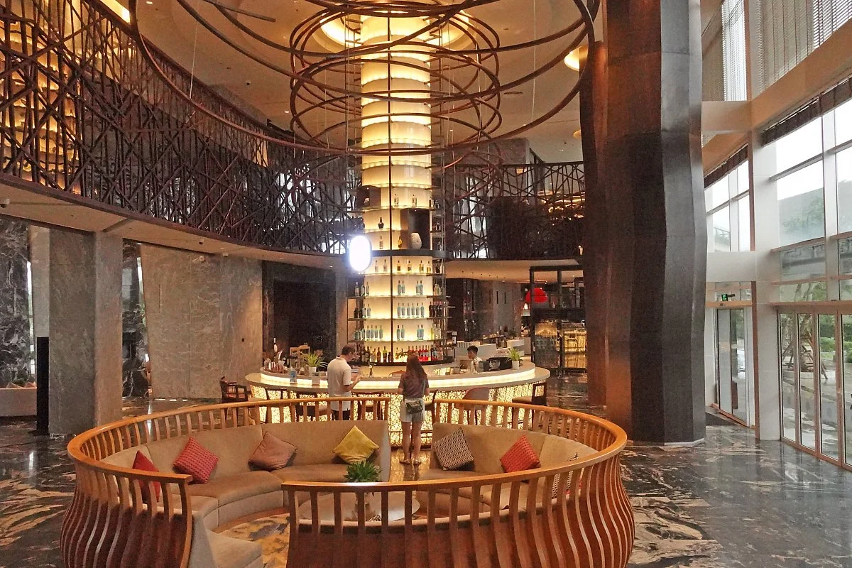 1_%ED%92%80%EB%A7%8C_%EB%A1%9C%EB%B9%84-2.jpg?type=w1200