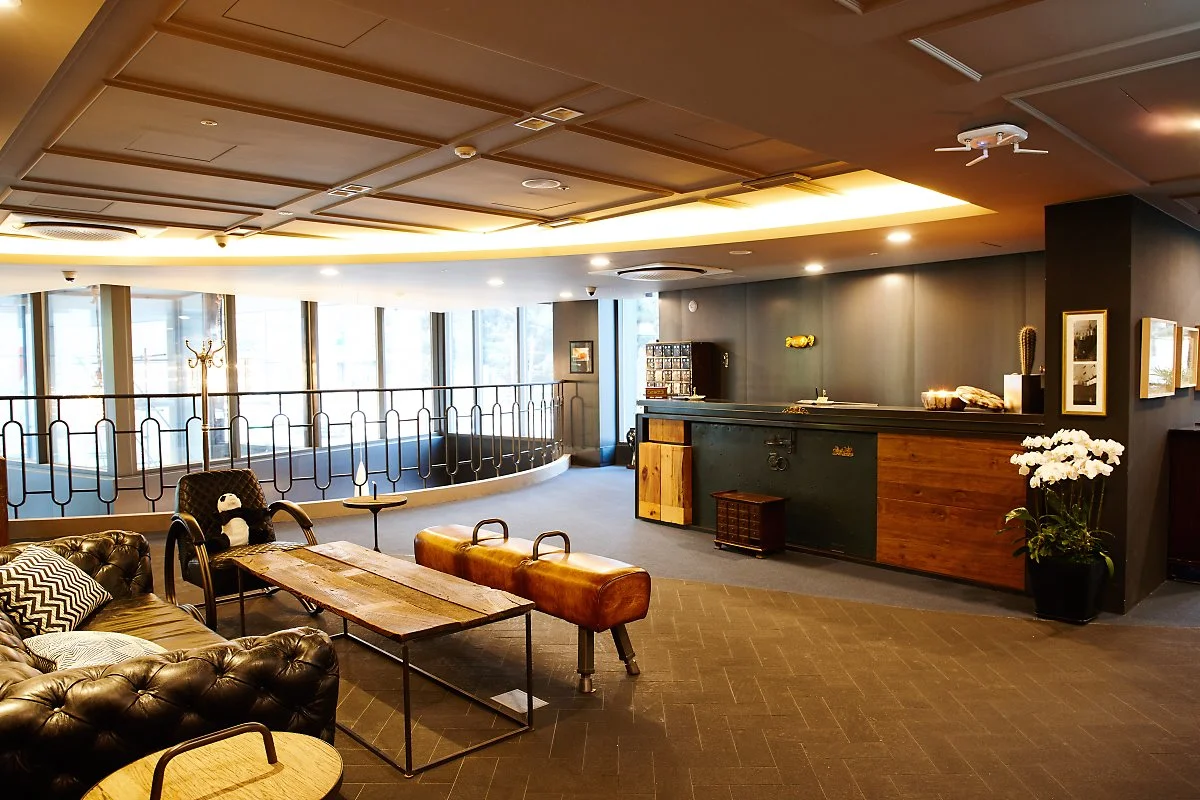 %ED%98%B8%ED%85%94_%EB%8D%94%EB%B8%94%EC%97%90%EC%9D%B4_%281%29.jpg?type=w1200