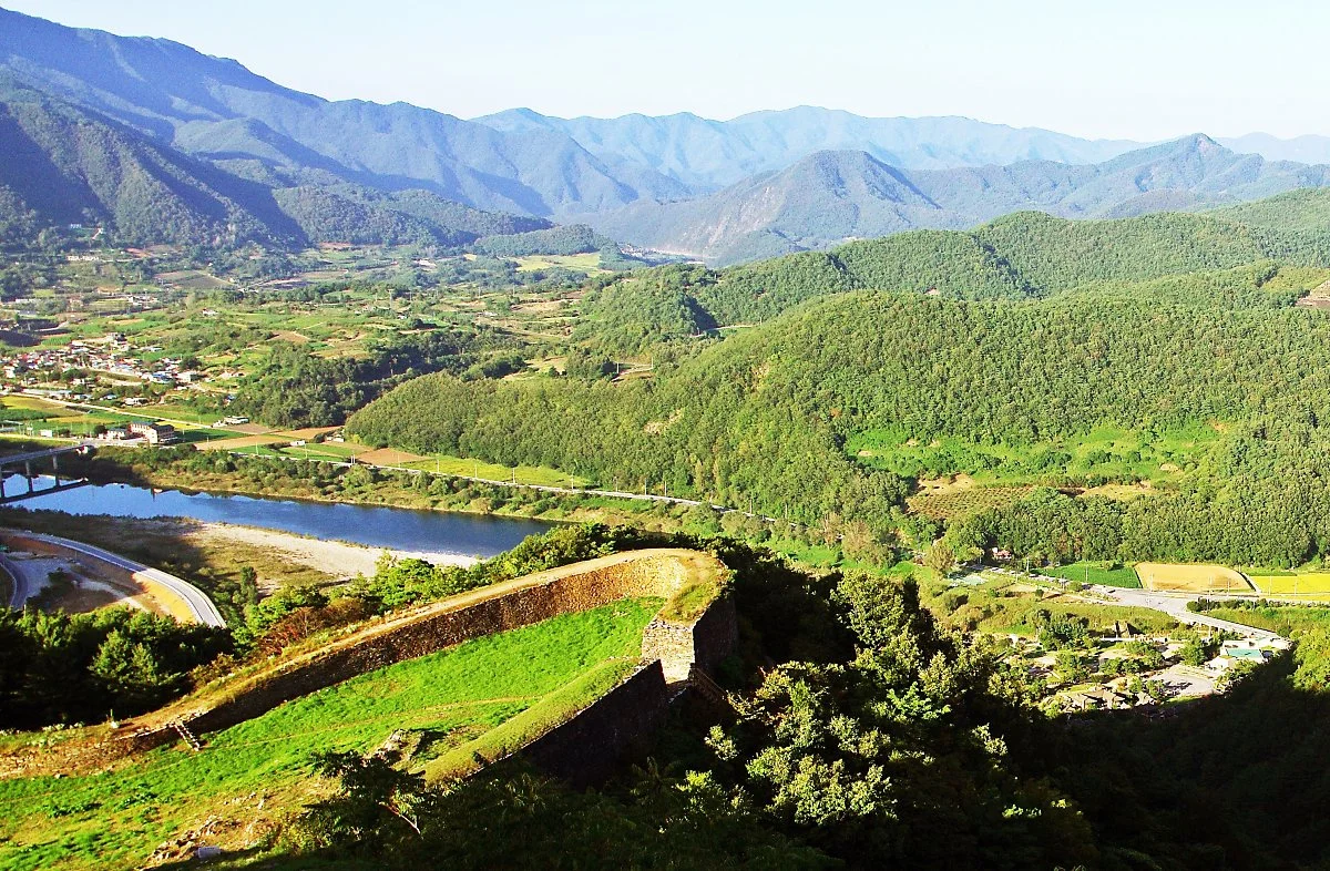 %EC%98%A8%EB%8B%AC%EC%82%B0%EC%84%B1._%EC%82%AC%EC%A7%84_%EC%98%A4%EB%A5%B8%EC%AA%BD_%EC%95%84%EB%9E%98_%EC%98%A8%EB%8B%AC%EA%B4%80%EA%B4%91%EC%A7%80_%EB%93%9C%EB%9D%BC%EB%A7%88%EC%84%B8%ED%8A%B8%EC%9E%A5%EC%9D%B4_%EB%B3%B4%EC%9D%B8%EB%8B%A4..JPG?type=w1200