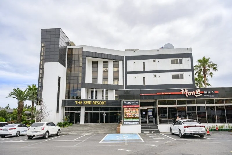 %EB%8D%94%EC%84%B8%EB%A6%AC%EB%A6%AC%EC%A1%B0%ED%8A%B8_%282%29.jpg?type=w1200