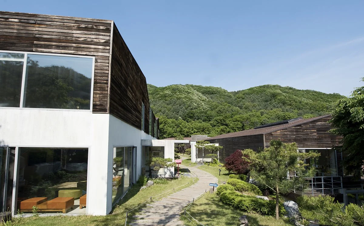 %ED%9E%90%EB%A6%AC%EC%96%B8%EC%8A%A4_%EC%84%A0%EB%A7%88%EC%9D%84_04.jpg?type=w1200