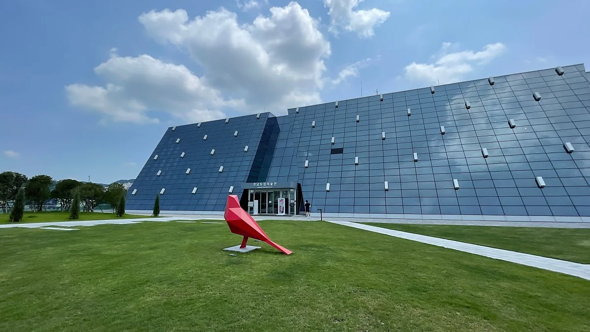 %EC%A0%84%EB%82%A8%EB%8F%84%EB%A6%BD%EB%AF%B8%EC%88%A0%EA%B4%80_%EC%A0%95%EC%9D%80%EC%A3%BC_%281%29.JPG?type=w1200