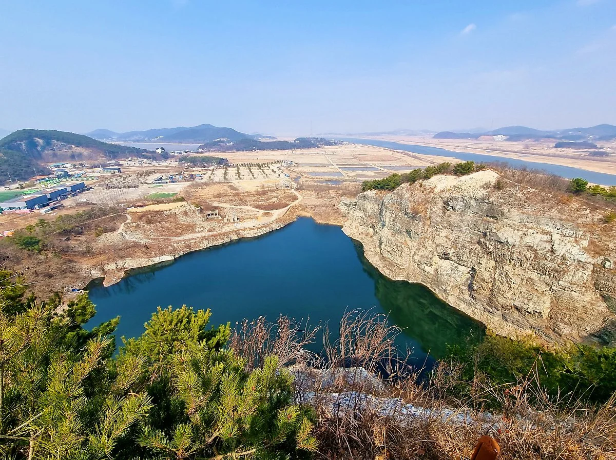 01%ED%87%B4%EC%A0%81%EC%95%94%EC%B8%B5_%283%29.jpg?type=w1200