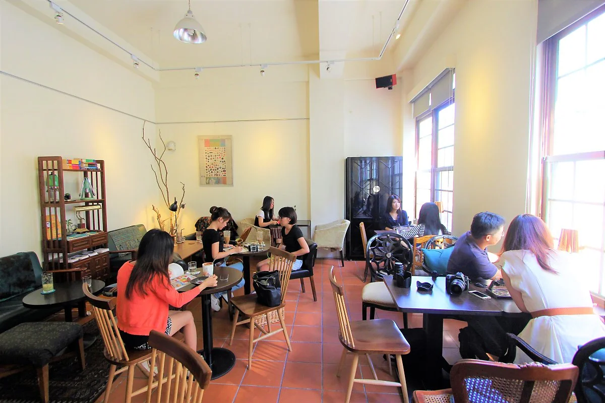 03%EB%A3%A8%EA%BF%94%EC%B9%B4%ED%8E%98%EC%9D%B4_%281%29.JPG?type=w1200