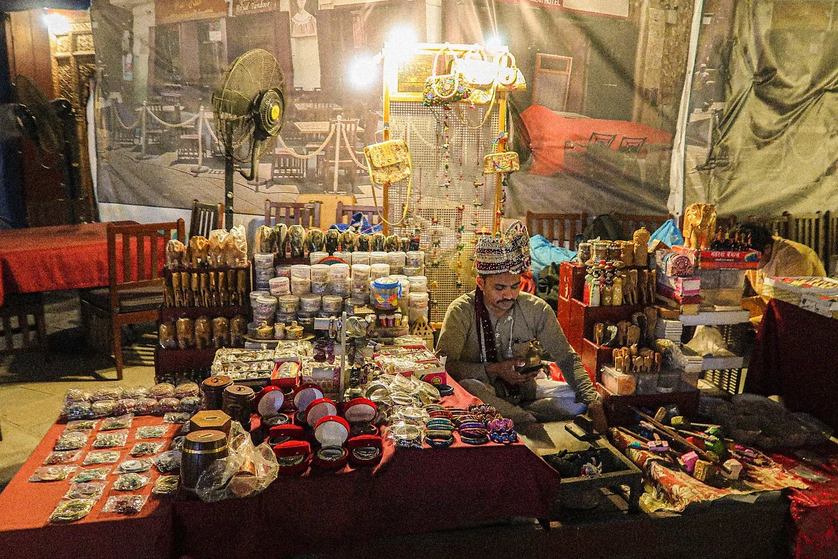 %EC%B9%B4%ED%83%80%EB%A5%B4_Souq_Waqif_3.jpg?type=w1200