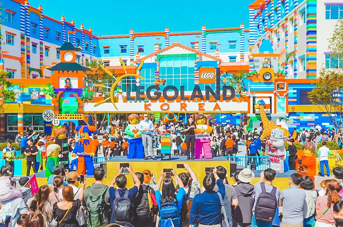 %EB%A0%88%EA%B3%A0%EB%9E%9C%EB%93%9C_%282%29.jpg?type=w1200