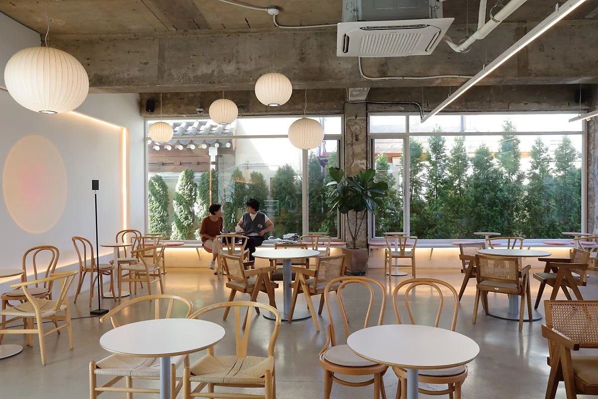 5-2_%EC%B9%B4%ED%8E%98_%EB%8A%A5_%281%29.jpg?type=w1200