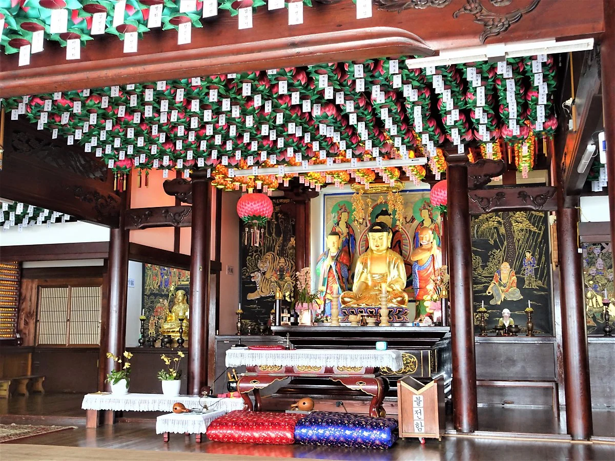 %EB%8F%99%EA%B5%AD%EC%82%AC_202004_%EA%B9%80%EC%84%A0%EC%A3%BC_%2815%29_.jpg?type=w1200