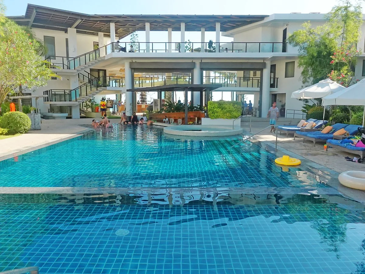 %EB%94%94%EC%8A%A4%EC%BB%A4%EB%B2%84%EB%A6%AC_%EC%87%BC%EC%96%B4_%EB%B3%B4%EB%9D%BC%EC%B9%B4%EC%9D%B4%EC%9D%98_%EC%88%98%EC%98%81%EC%9E%A5.jpg?type=w1200