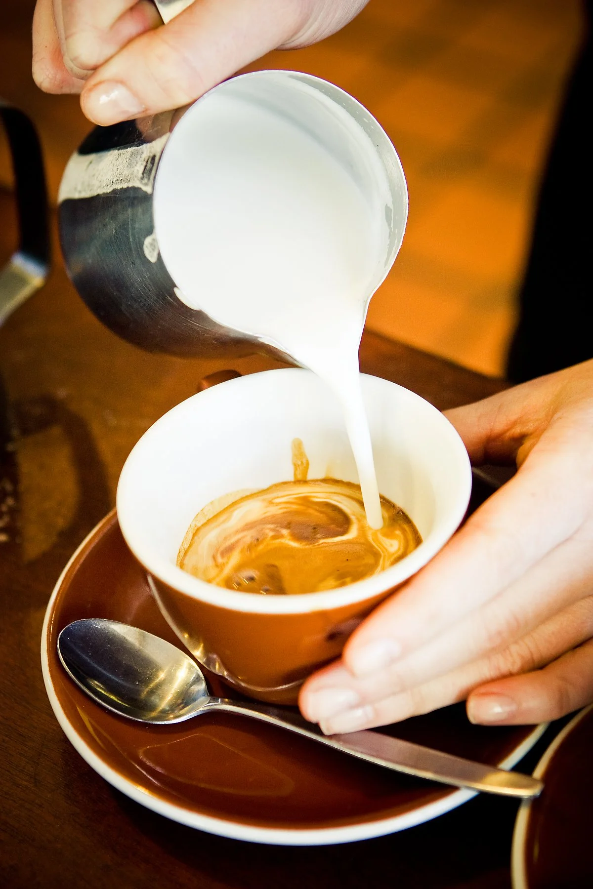 o_%EC%9B%B0%EB%A7%81%ED%84%B4_%EB%8D%94_%EB%9D%BC%EB%8D%94%EC%9D%98_%ED%94%8C%EB%9E%AB_%ED%99%94%EC%9D%B4%ED%8A%B8_CReDIT_CaptureStudios.jpg?type=w1200