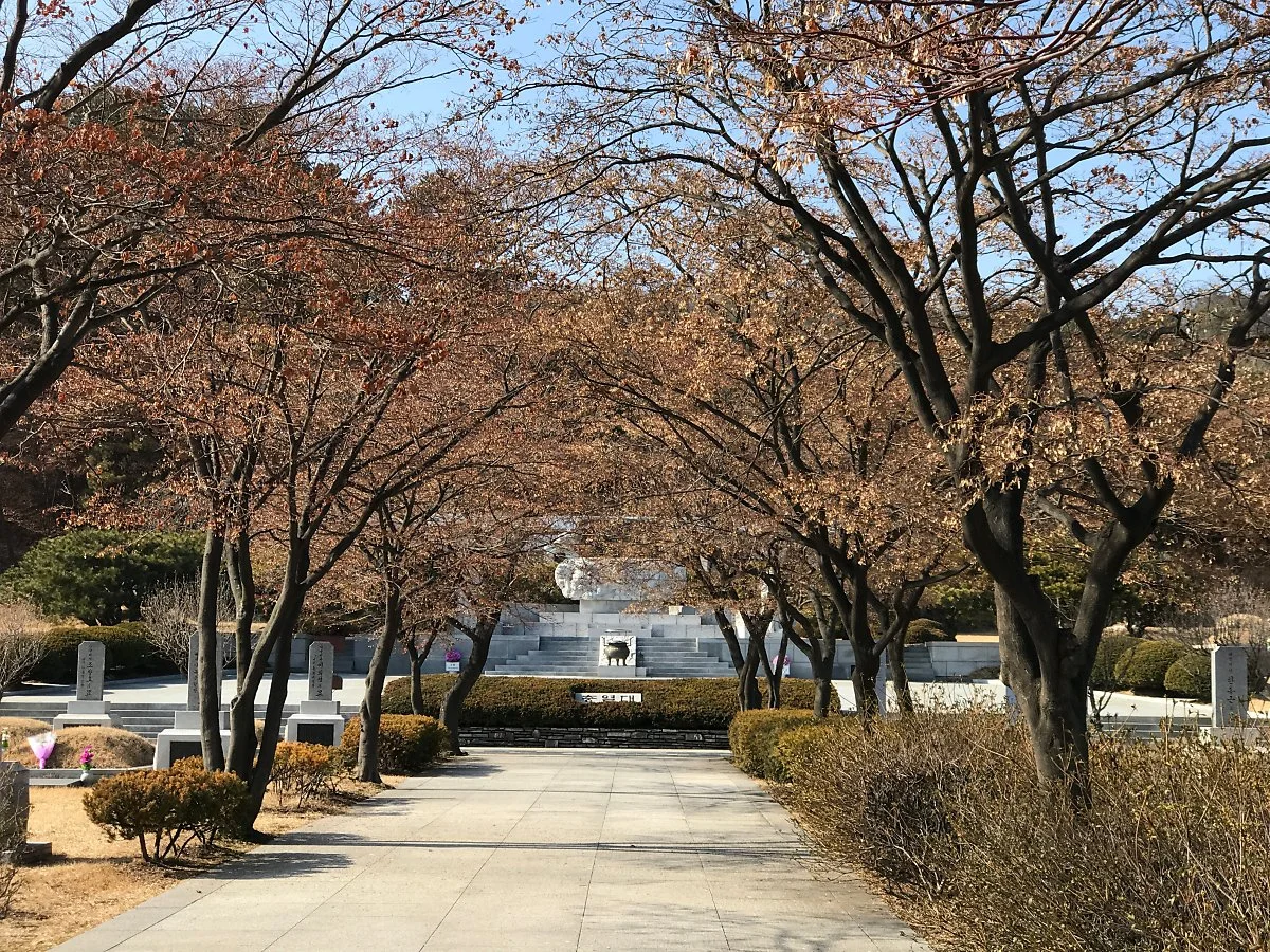 %EA%B5%AD%EB%A6%BD%EC%84%9C%EC%9A%B8%ED%98%84%EC%B6%A9%EC%9B%90_%EC%A0%95%EC%9D%80%EC%A3%BC_%283%29.JPG?type=w1200