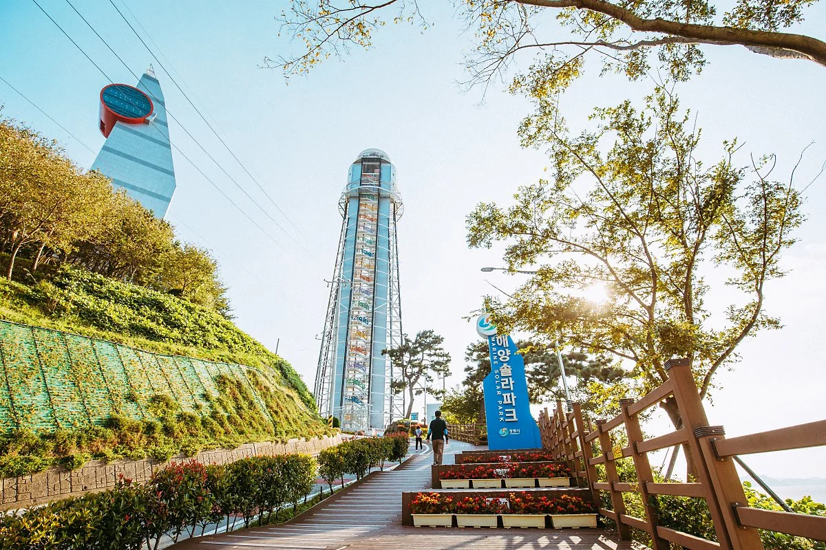 %EC%A7%84%ED%95%B4_%ED%95%B4%EC%96%91_%EC%86%94%EB%9D%BC%ED%8C%8C%ED%81%AC_%EC%A7%9A%EB%9D%BC%EC%9D%B8_%282%29.jpg?type=w1200