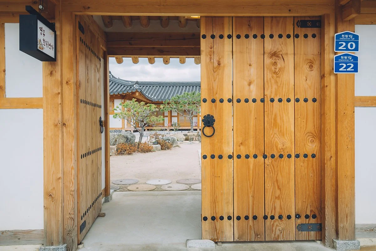 %EC%99%80%EB%8B%B4%EC%9E%A5%ED%95%9C%EC%98%A51%EB%B2%88%EA%B0%80-5.jpg?type=w1200