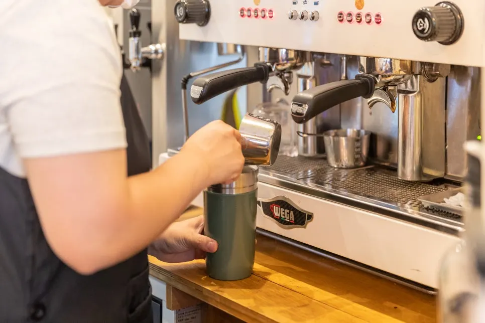 15_%EC%9D%B4%EA%B3%B3%EC%97%90%EC%84%9C_%ED%85%80%EB%B8%94%EB%9F%AC%EB%A5%BC_%EC%9D%B4%EC%9A%A9%ED%95%A0_%EA%B2%BD%EC%9A%B0_%EC%9D%8C%EB%A3%8C%EB%A5%BC_1,000%EC%9B%90_%ED%95%A0%EC%9D%B8%EB%B0%9B%EC%9D%84_%EC%88%98_%EC%9E%88%EB%8B%A4.jpg?type=w966