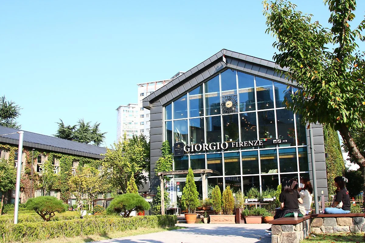 6._%EB%8C%80%EA%B5%AC%EC%82%BC%EC%84%B1%EA%B2%BD%EC%A0%9C%EC%BA%A0%ED%8D%BC%EC%8A%A4_%283%29.JPG?type=w1200