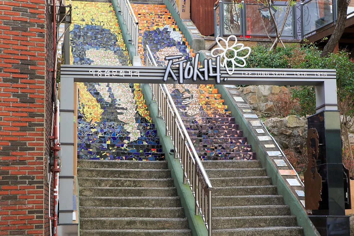 %EC%9D%B4%EC%A4%91%EC%84%AD%EA%B1%B0%EB%A6%AC_%EC%A0%95%EC%9D%80%EC%A3%BC_%282%29.JPG?type=w1200