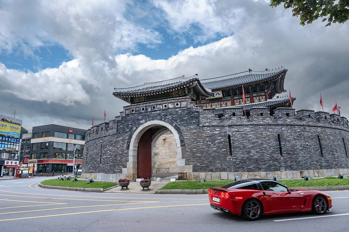 %EC%88%98%EC%9B%90_%ED%8C%94%EB%8B%AC%EB%AC%B8.jpg?type=w1200