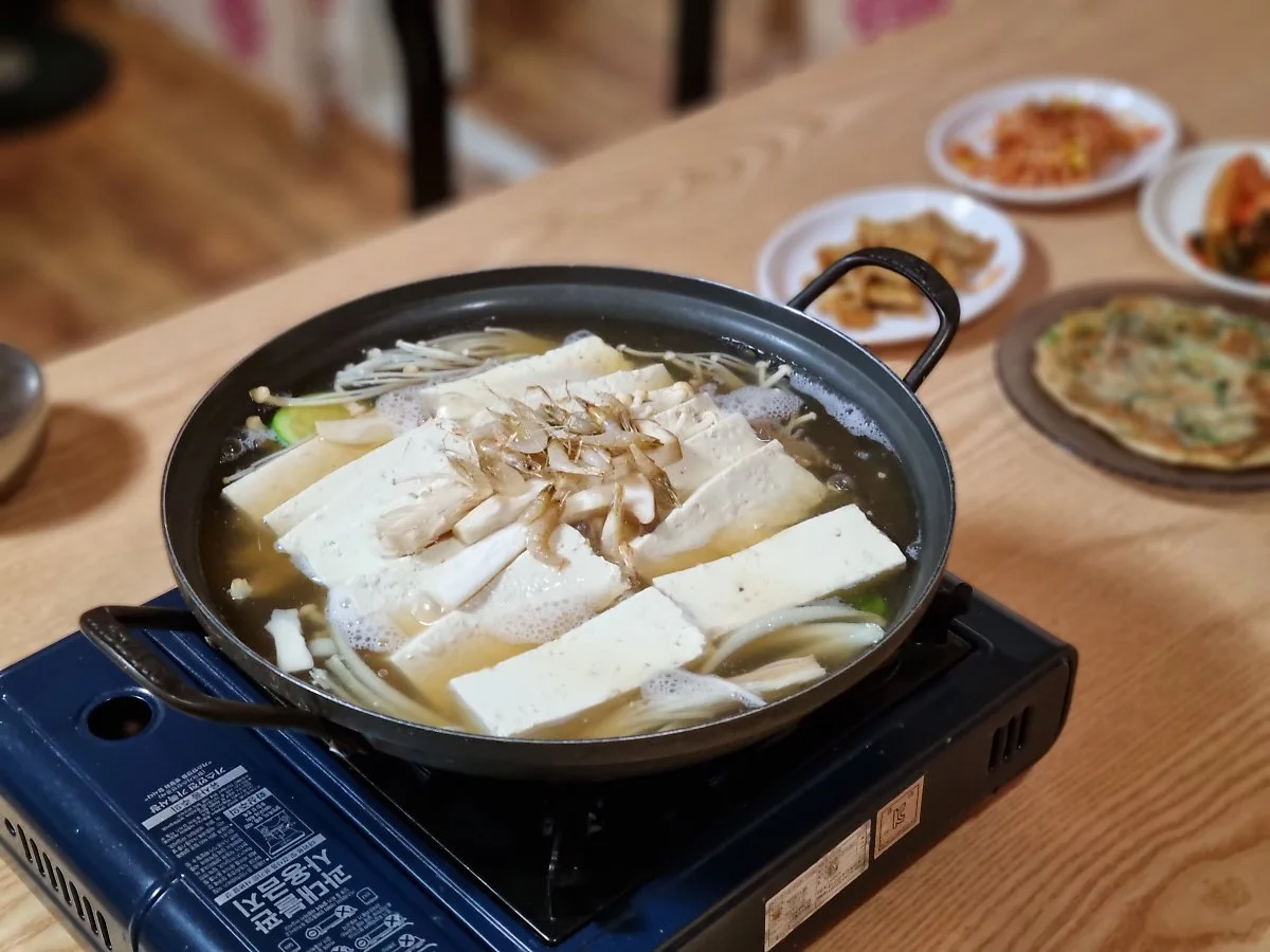 05%EC%9E%A5%EB%8B%A8%EC%BD%A9%EB%A7%9B%EC%A7%91_%281%29.jpg?type=w1200