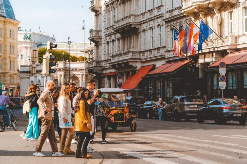 %EB%B9%84%EC%97%94%EB%82%98_%EC%8B%9C%EB%82%B4_%2810%29_-_%EC%88%98%EC%A0%95.jpg?type=w1200