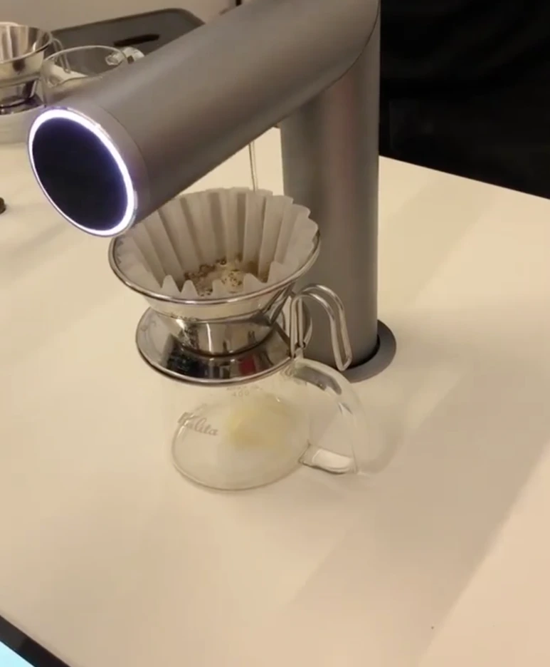 %EC%8A%A4%ED%81%AC%EB%A6%B0%EC%83%B7_2018-10-28_%EC%98%A4%ED%9B%84_3.30.19.png?type=w773