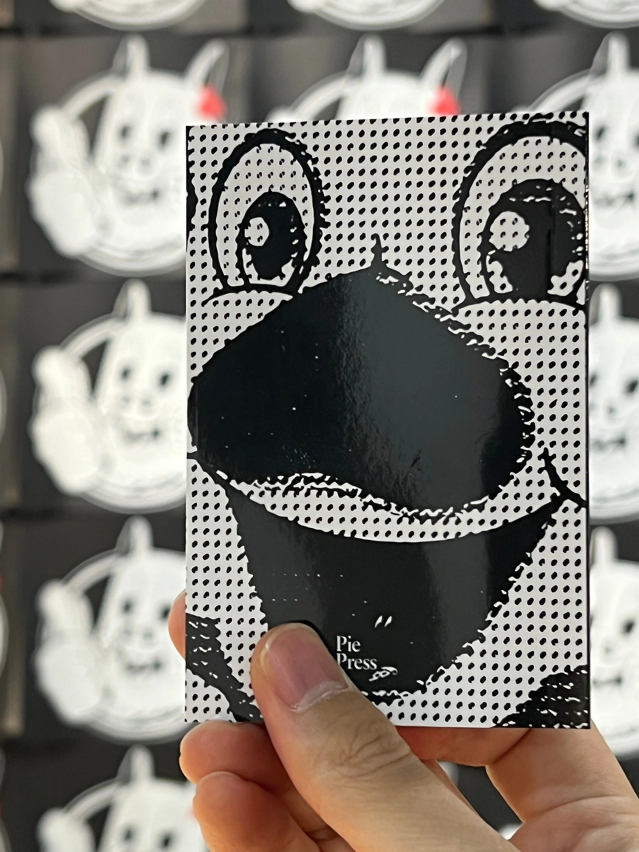 2_간판 속 돼지 사진집.JPG