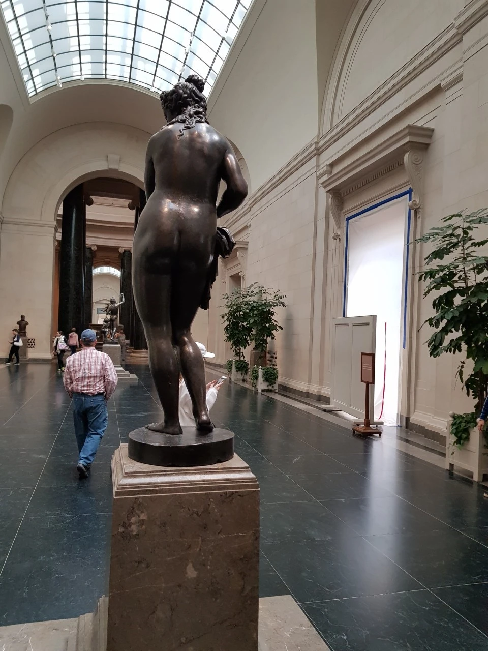 8_4ffUd018svcf71qvo1l3nwn_e9765c.jpg?type=e1920_std