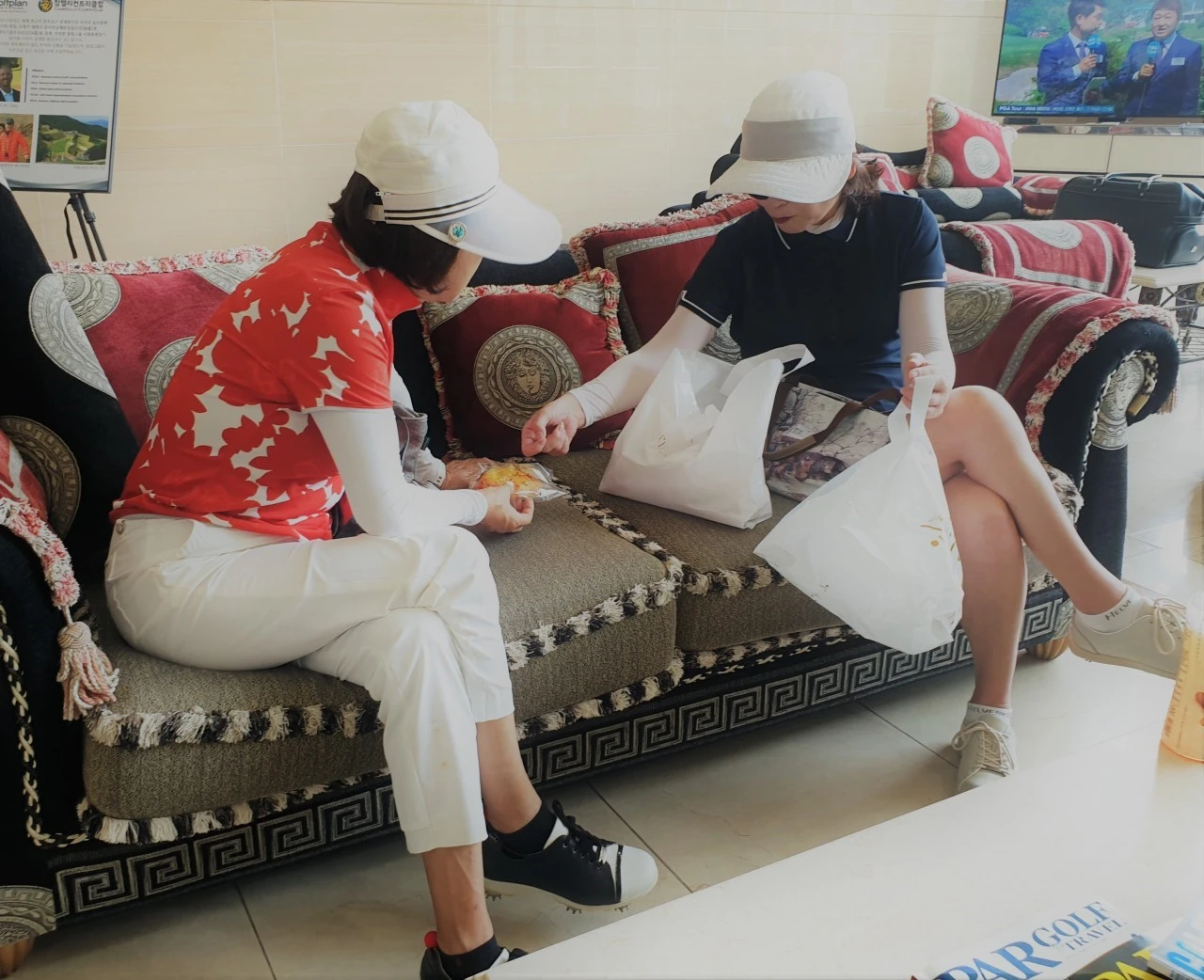 9_hj1Ud018svc1lcx4smbrurx4_e9765c.jpg?type=e1920_std