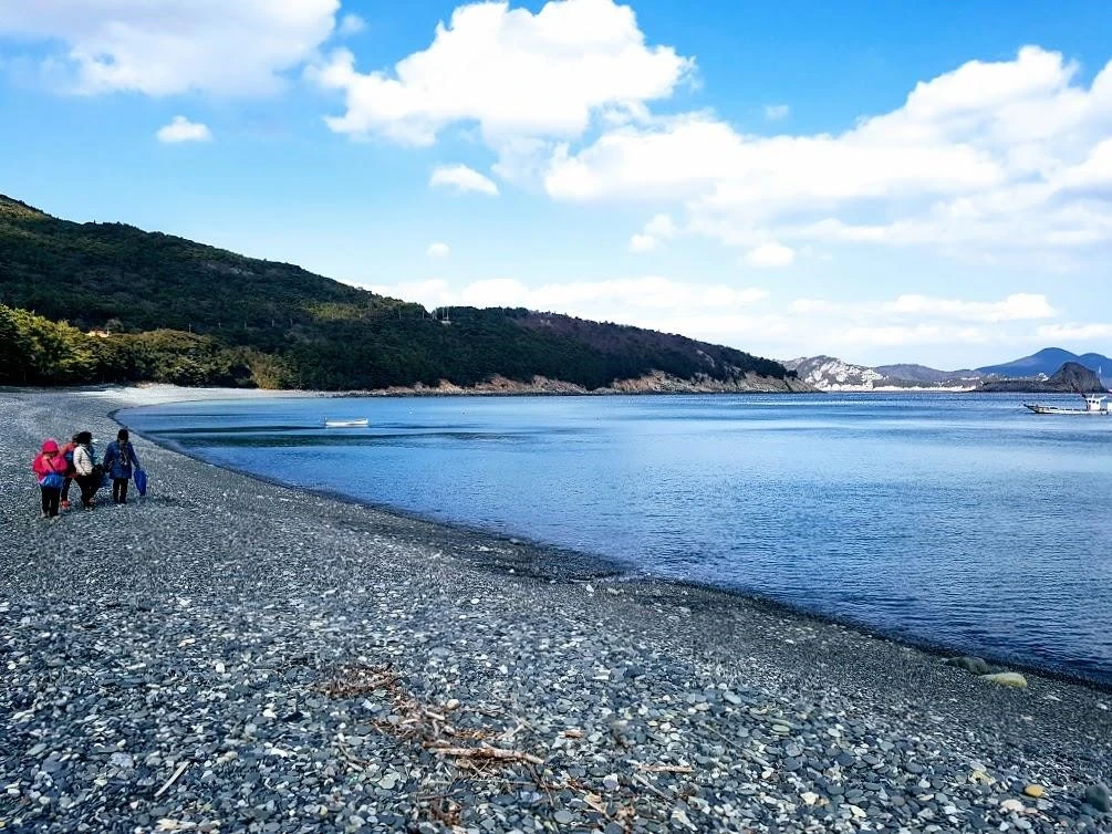 6_h8bUd018svc1aakm063r8g3x_9a8q9p.jpg?type=e1920_std